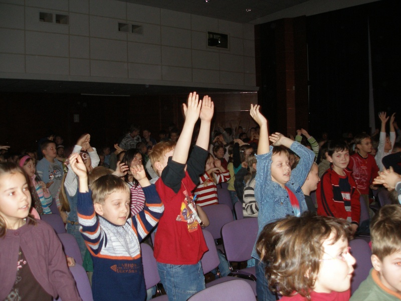 10526398120090225083817