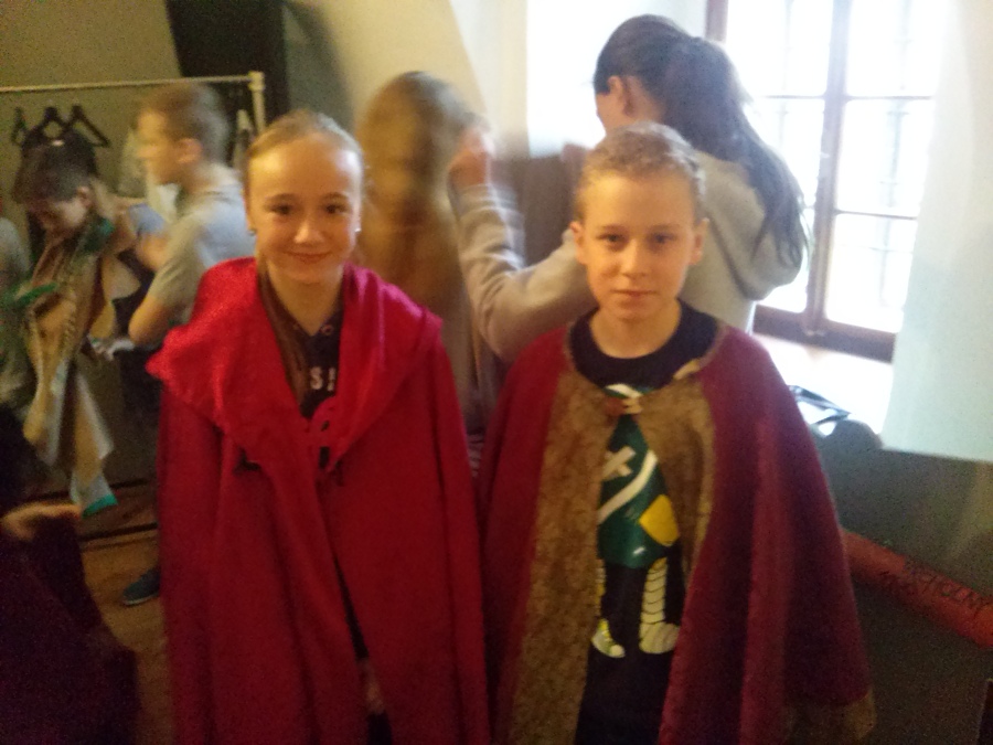 1171547820160408084221