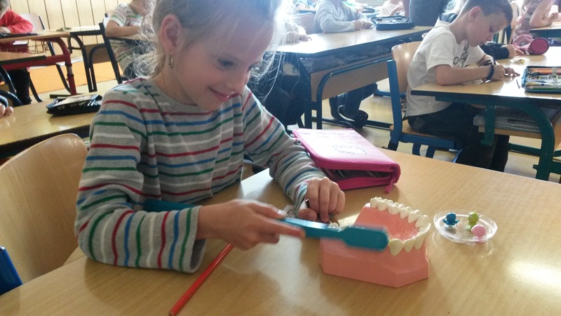 1593134720141021102351