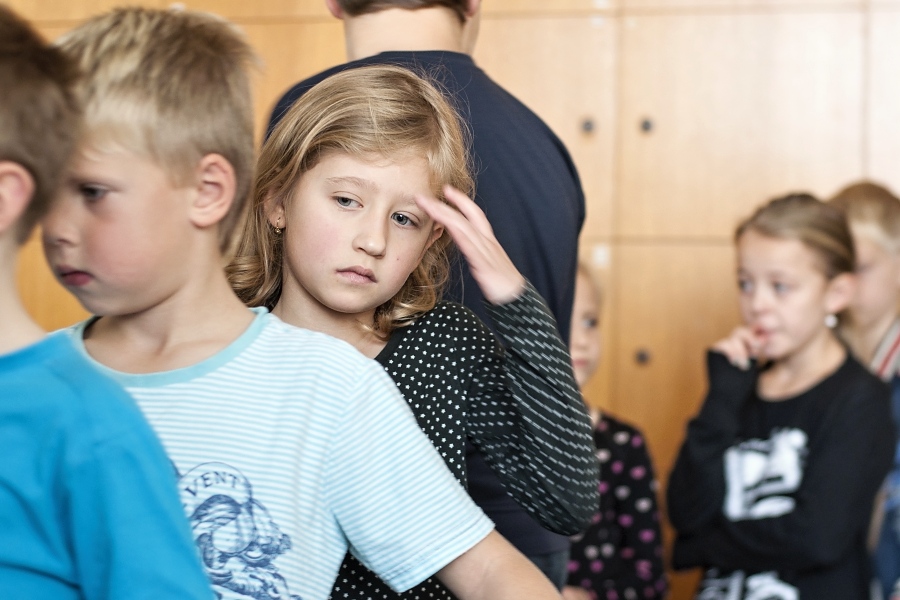 175649887web-dsc4501-