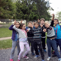 576893435spani-ve-skole-12