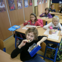 606938356pb210040-800x600