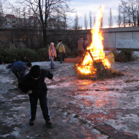 6853810320080110175957