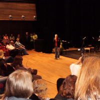 685571117p4200244-800x600