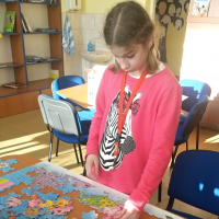 704165310deskovehry-11