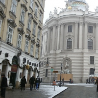 800931224hofburg-2