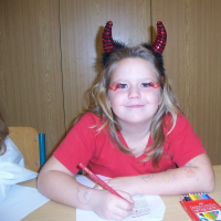 819375489den-plny-strasidel-046