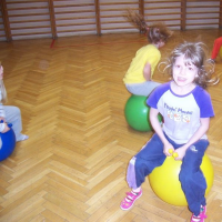 828116904noc-ve-skole-13