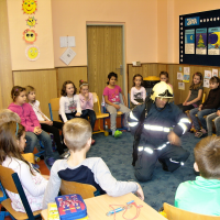 834773725snv19040-web
