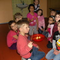 863681399snv19139-web