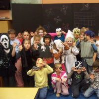 88204290den-plny-strasidel-033