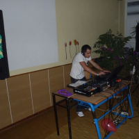 947745993pa010049